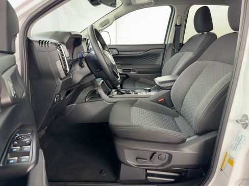 Used 2024 Ford Ranger XLT image 5