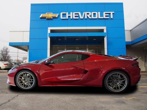 New 2026 Chevrolet Corvette Z06 w/ Battery Protection Package RWD image 4
