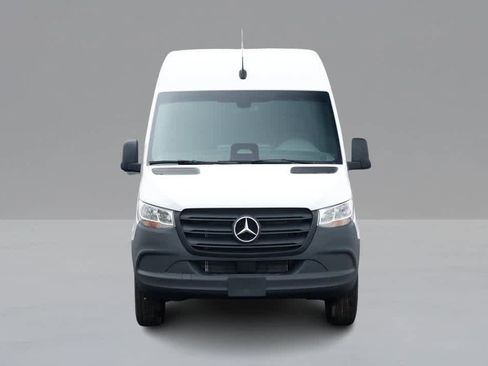 New 2025 Mercedes-Benz Sprinter 2500 image 2