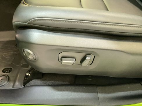 New 2025 Jeep Wrangler Unlimited Rubicon 392 image 22