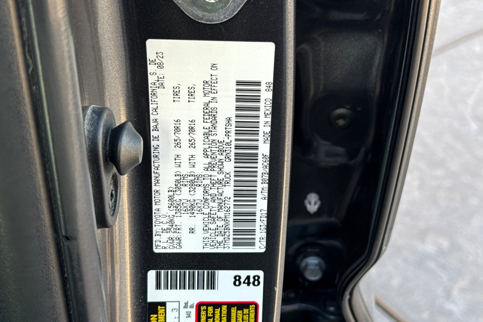Certified 2023 Toyota Tacoma TRD Off-Road AWD/4WD image 35
