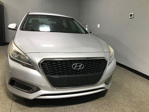Used 2016 Hyundai Sonata SE FWD image 8