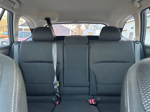 Used 2015 Subaru Outback 2.5i Premium image 32