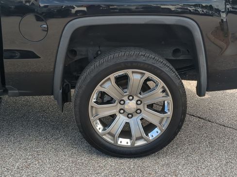 Used 2018 GMC Sierra 1500 Denali w/ Denali Ultimate Package AWD/4WD image 10