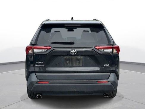 Used 2024 Toyota RAV4 XLE Premium image 7
