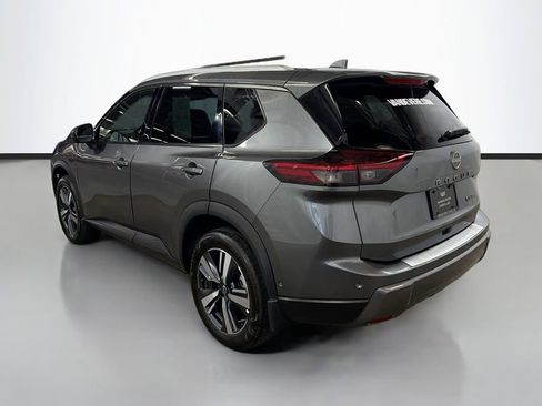 Used 2024 Nissan Rogue SL w/ SL Premium Package AWD/4WD image 7