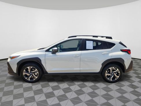 Used 2025 Subaru Crosstrek 2.5i Premium w/ Crosstrek Mirror Package AWD/4WD image 5