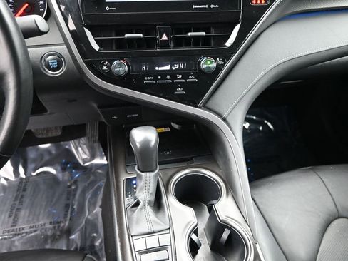 Used 2024 Toyota Camry XSE image 21