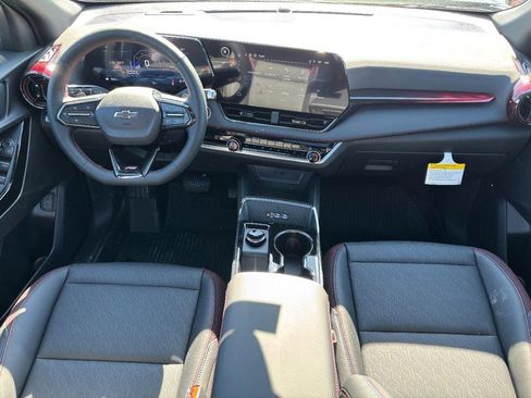 New 2026 Chevrolet Equinox RS w/ LPO, Floor Liner Package image 6