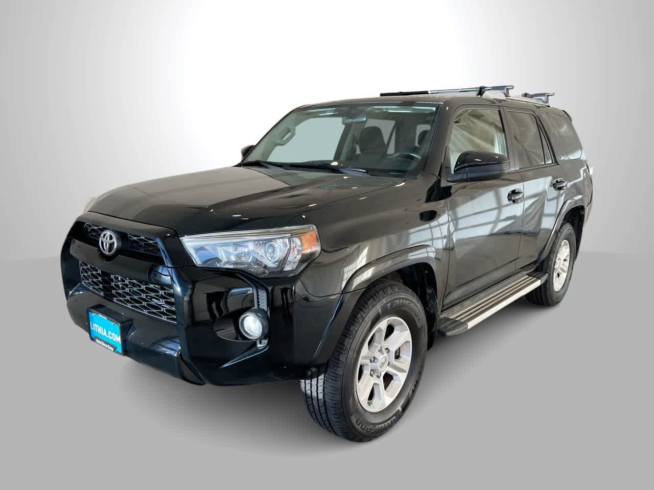 Used 2015 Toyota 4Runner SR5 AWD/4WD image 1