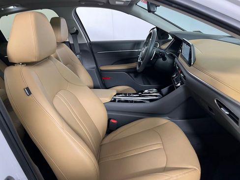 Used 2023 Hyundai Sonata Limited image 34