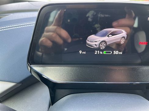 New 2025 Volkswagen ID.4 Pro S image 10