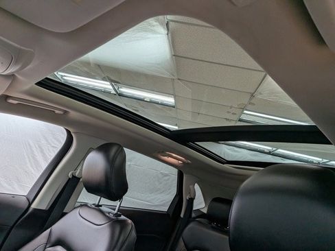 Certified 2019 Ford Edge SEL w/ Equipment Group 201A image 16