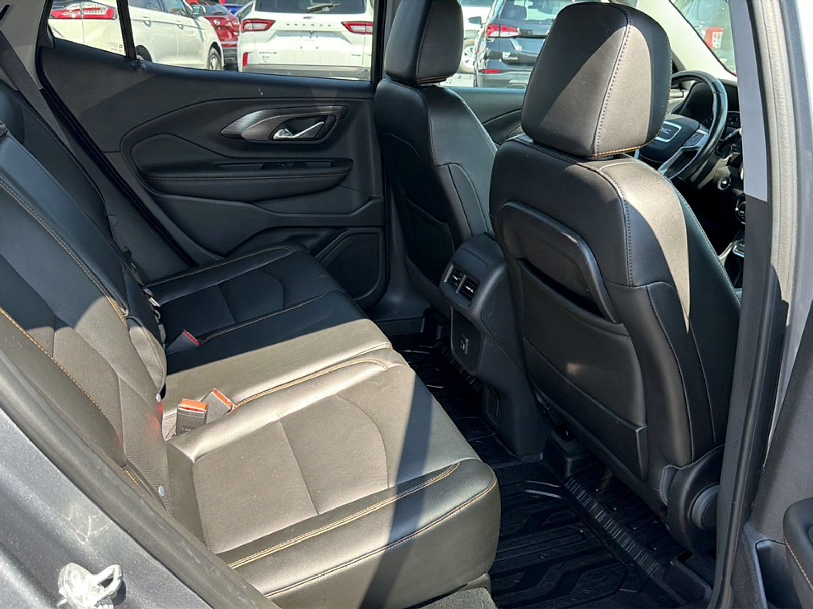 Used 2020 GMC Terrain SLT w/ Preferred Package AWD/4WD image 10