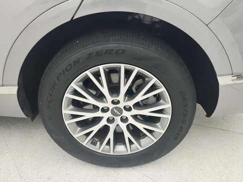 Used 2024 Genesis GV80 2.5T image 28