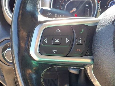 Used 2020 Jeep Gladiator Overland image 17