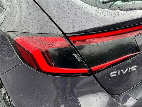 Used 2022 Honda Civic Sport Touring image 24