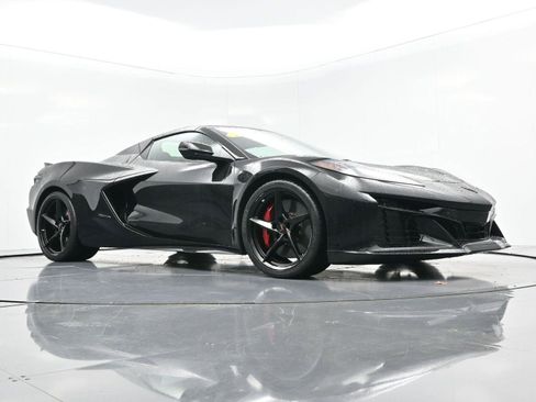 Used 2025 Chevrolet Corvette E-Ray w/ ZER Performance Package image 41