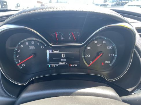 Used 2014 Chevrolet Impala LT w/ Convenience Package FWD image 19