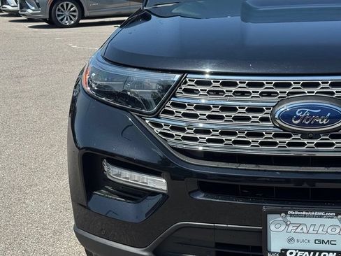 Used 2023 Ford Explorer Limited w/ Limited Technology Package AWD/4WD image 11
