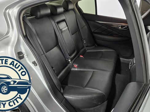 Used 2018 INFINITI Q50 Luxe w/ Cargo Package (L95) image 38