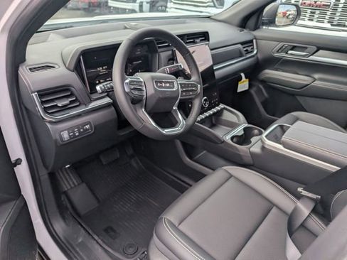 New 2026 GMC Terrain Elevation w/ Elevation Premium Package image 12