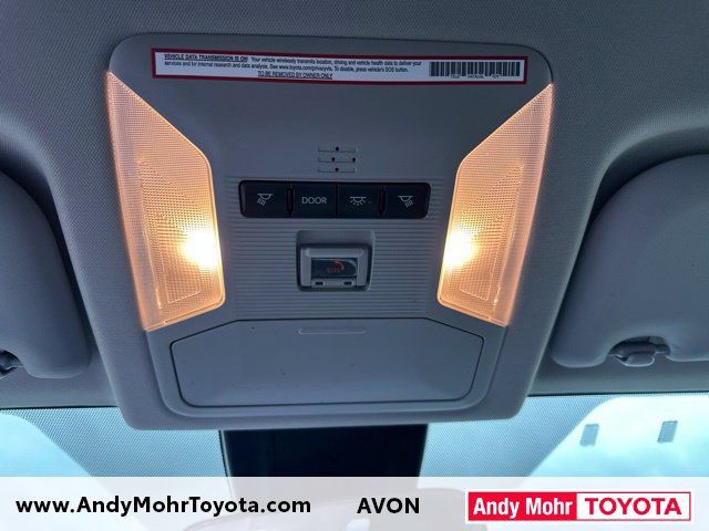 Used 2021 Toyota RAV4 LE AWD/4WD image 27