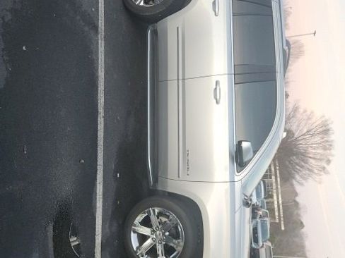 Used 2017 GMC Yukon Denali w/ Open Road Package image 13