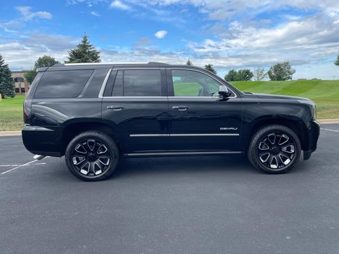 Used 2018 GMC Yukon Denali w/ Denali Ultimate Package AWD/4WD image 6