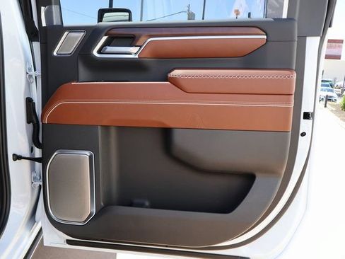 New 2026 GMC Sierra 2500 Denali Ultimate w/ Max Trailering Package AWD/4WD image 13