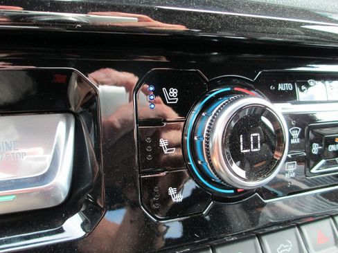 New 2026 GMC Sierra 1500 AT4 w/ AT4 Premium Package image 23