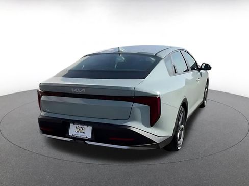 Used 2025 Kia K4 LXS image 6