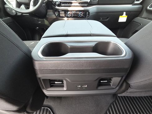 New 2026 Chevrolet Silverado 2500 LT w/ All Star Edition image 31