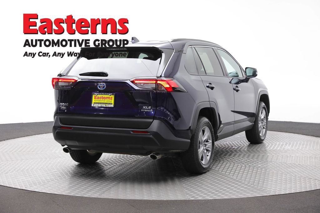 Used 2024 Toyota RAV4 XLE AWD/4WD image 6