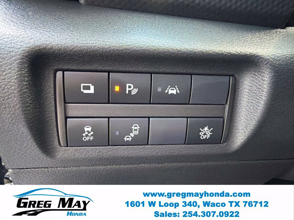 Used 2024 Nissan Kicks S FWD image 24