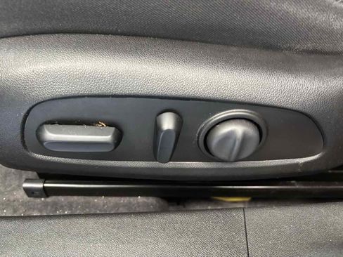 Used 2020 Chevrolet Malibu LT image 17