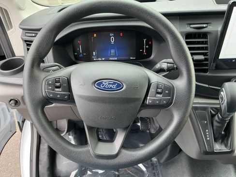 New 2026 Ford Transit 250 148 Medium Roof RWD image 17