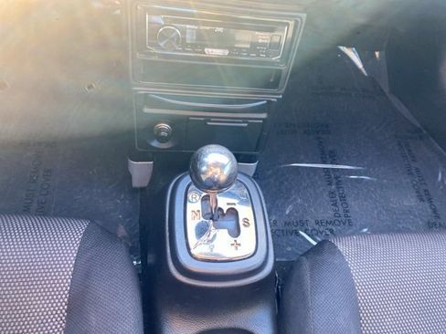 Used 2003 Toyota MR2 image 14