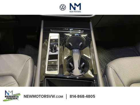 New 2026 Volkswagen Atlas SE image 11