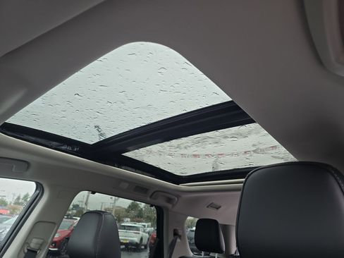 New 2025 Nissan Pathfinder Platinum image 23