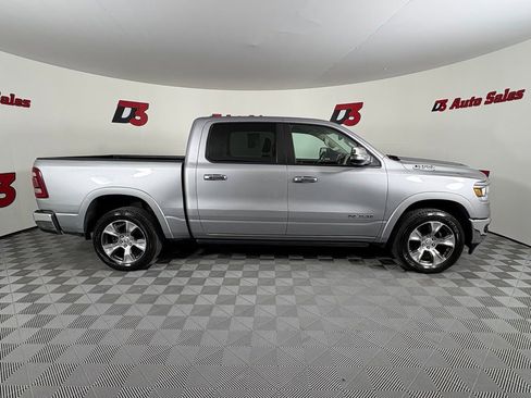 Used 2019 RAM 1500 Laramie AWD/4WD image 7