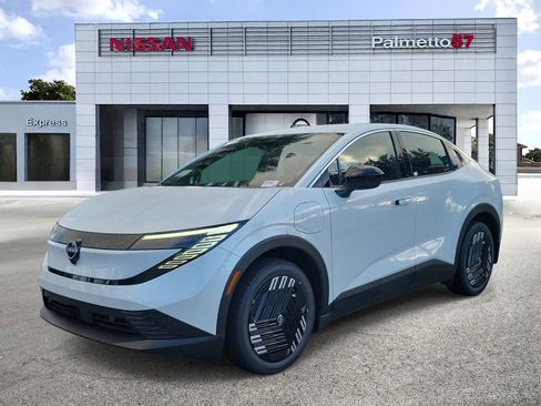 New 2026 Nissan Leaf w/ Floor Mat Package (S+) image 3