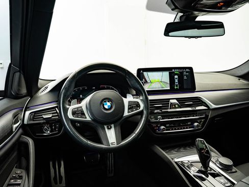 Used 2023 BMW 530i xDrive w/ M Sport Package AWD/4WD image 33