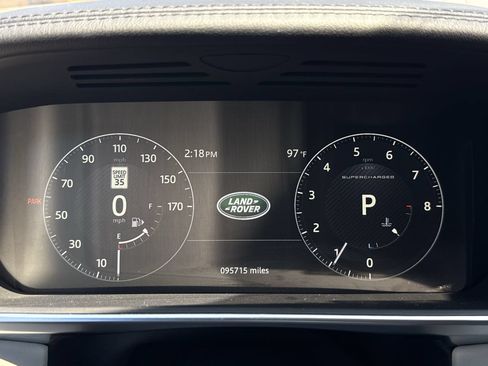 Used 2017 Land Rover Range Rover Supercharged AWD/4WD image 12