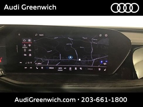 Used 2025 Audi Q5 Premium Plus w/ Premium Plus AWD/4WD image 16