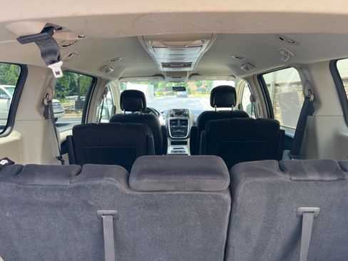 Used 2012 Dodge Grand Caravan Crew image 24