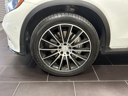 Used 2018 Mercedes-Benz GLC 43 AMG 4MATIC image 28