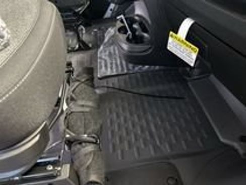 Used 2024 RAM ProMaster 2500 FWD image 40