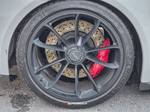 Used 2018 Porsche 911 GT3 image 14