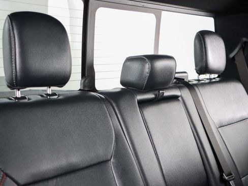 Used 2022 Ford F150 Lariat w/ Equipment Group 502A High image 31